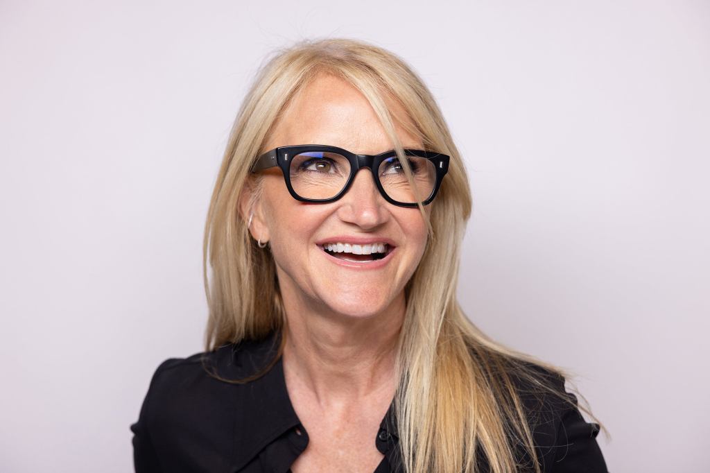 Mel Robbins: Let Them Tour 2026
