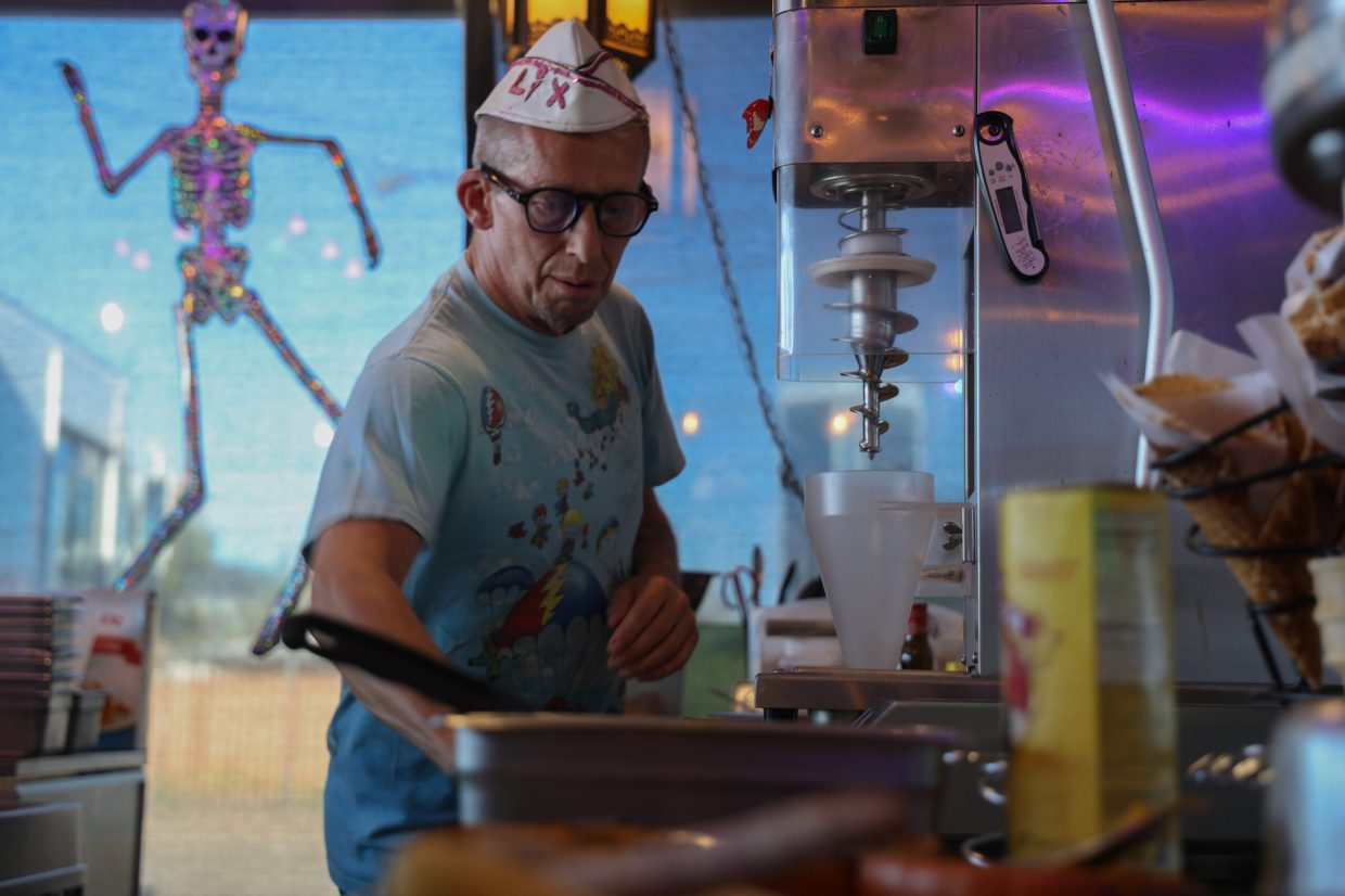 Phoenix lactose-free ice cream shop brings dairy back, one lick at a time