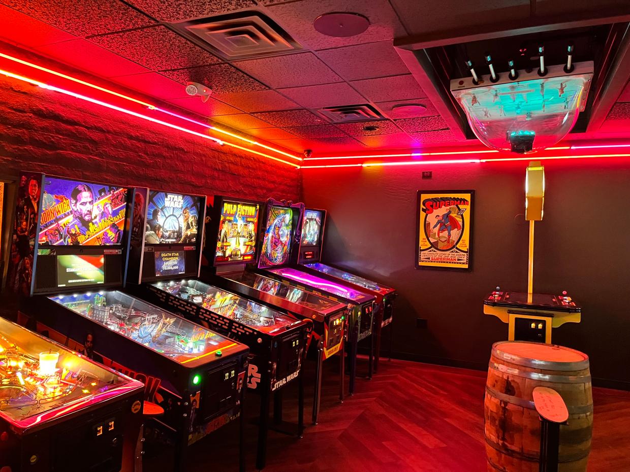 Retro Scottsdale bar brings pinball and pizza to Tempe
