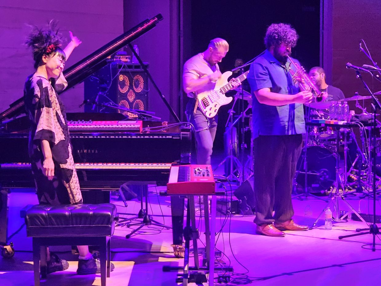 Hiromi hypnotized her Phoenix audiences with melodies