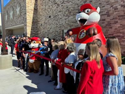 Beaver believers flocked to Buc-ee's. What's up with the gas station cult?