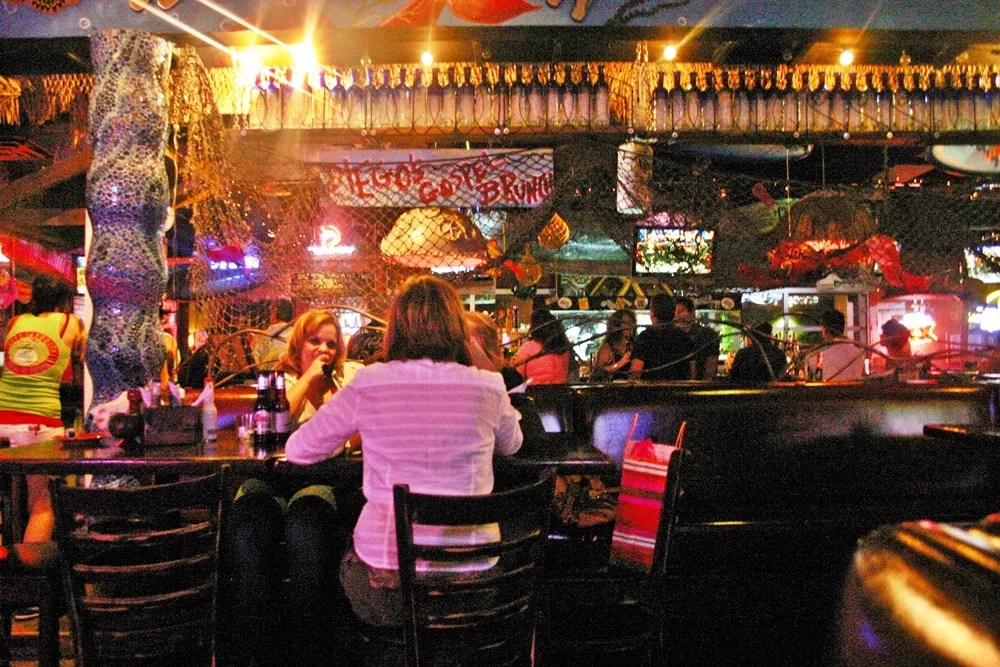 The Best Happy Hours in the Valley That Go Past 6 P.M.