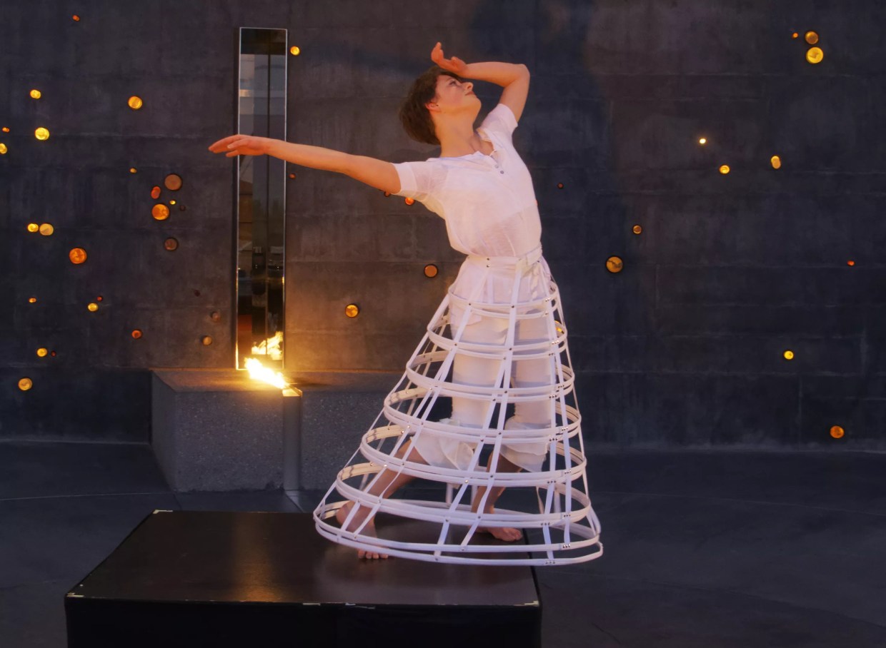 Free Events This Week in Phoenix: Tiny Dances, “Facing West,” Birds n’ Beer