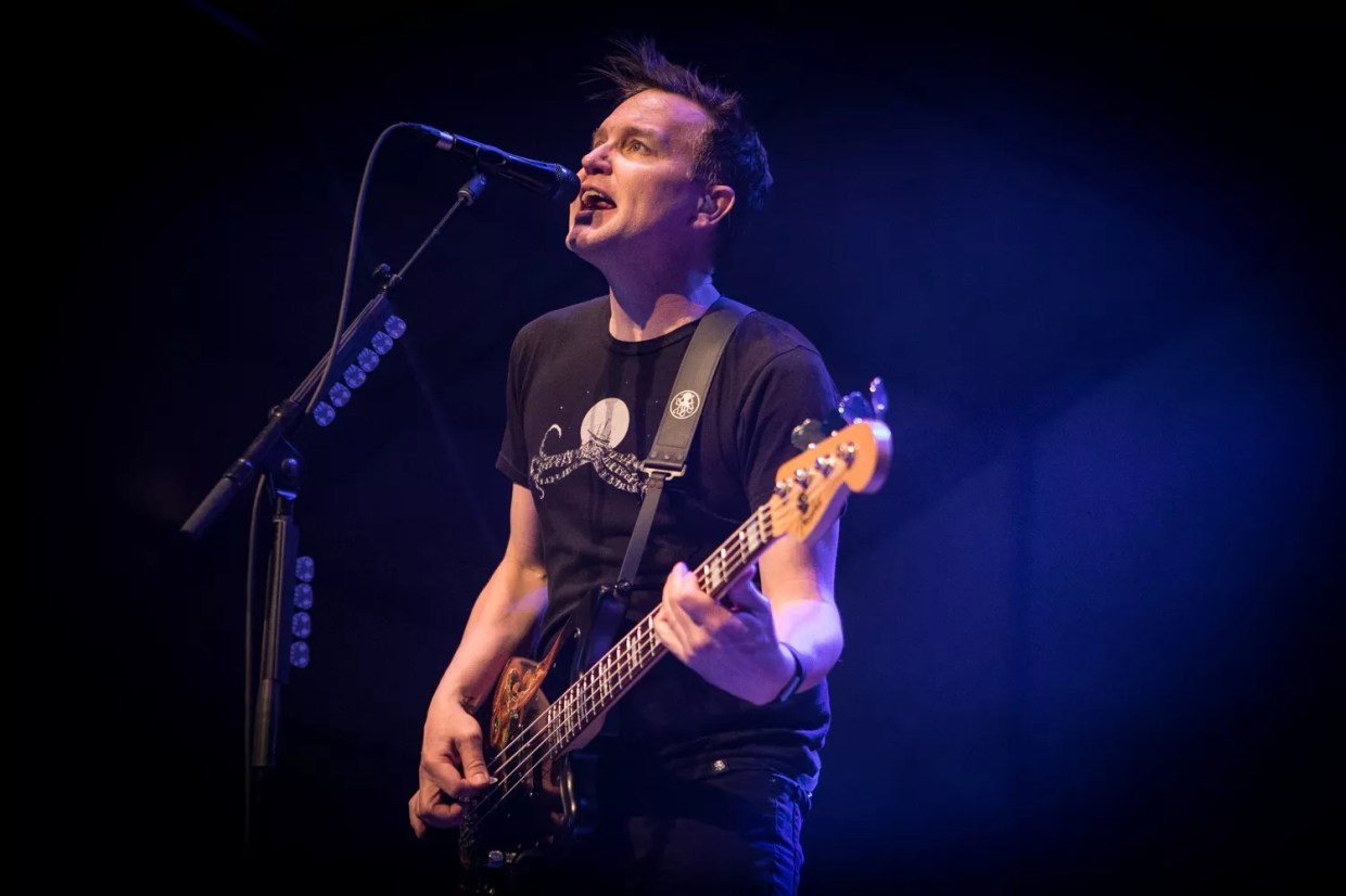 Eight Angry Christmas Tunes to Darken Your Holiday