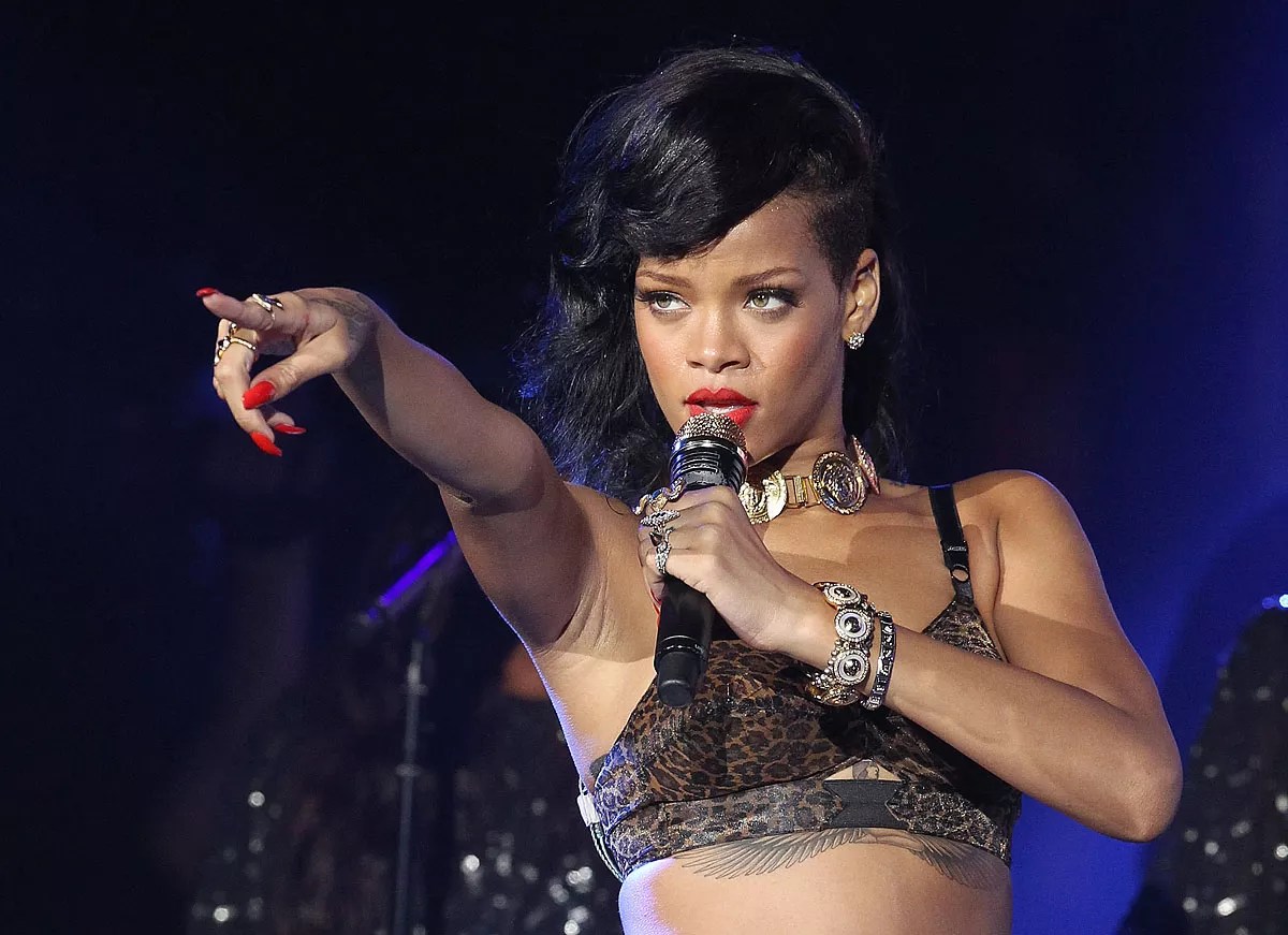 10 Musicians You Need to Follow on Social Media