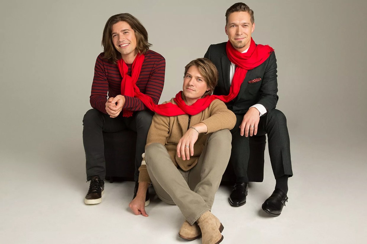 Why Hanson’s <i>Snowed In</i> Is the Greatest Christmas Album of All Time