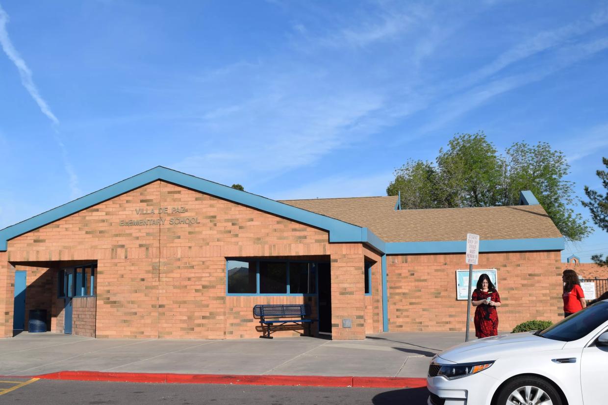 Nine Glendale Schools Closed in the First #RedForEd ‘Sick-Out’