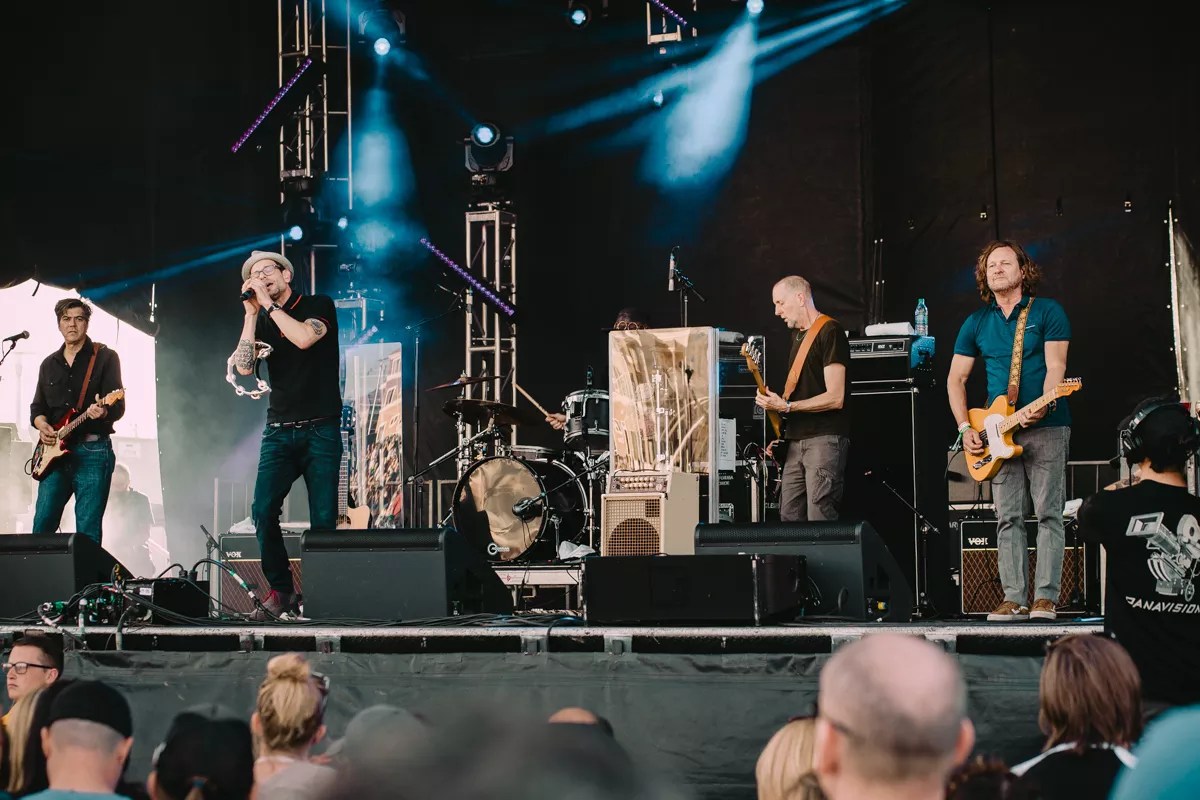 Van Buren to Hosting Election Eve Concert and Rally With Gin Blossoms