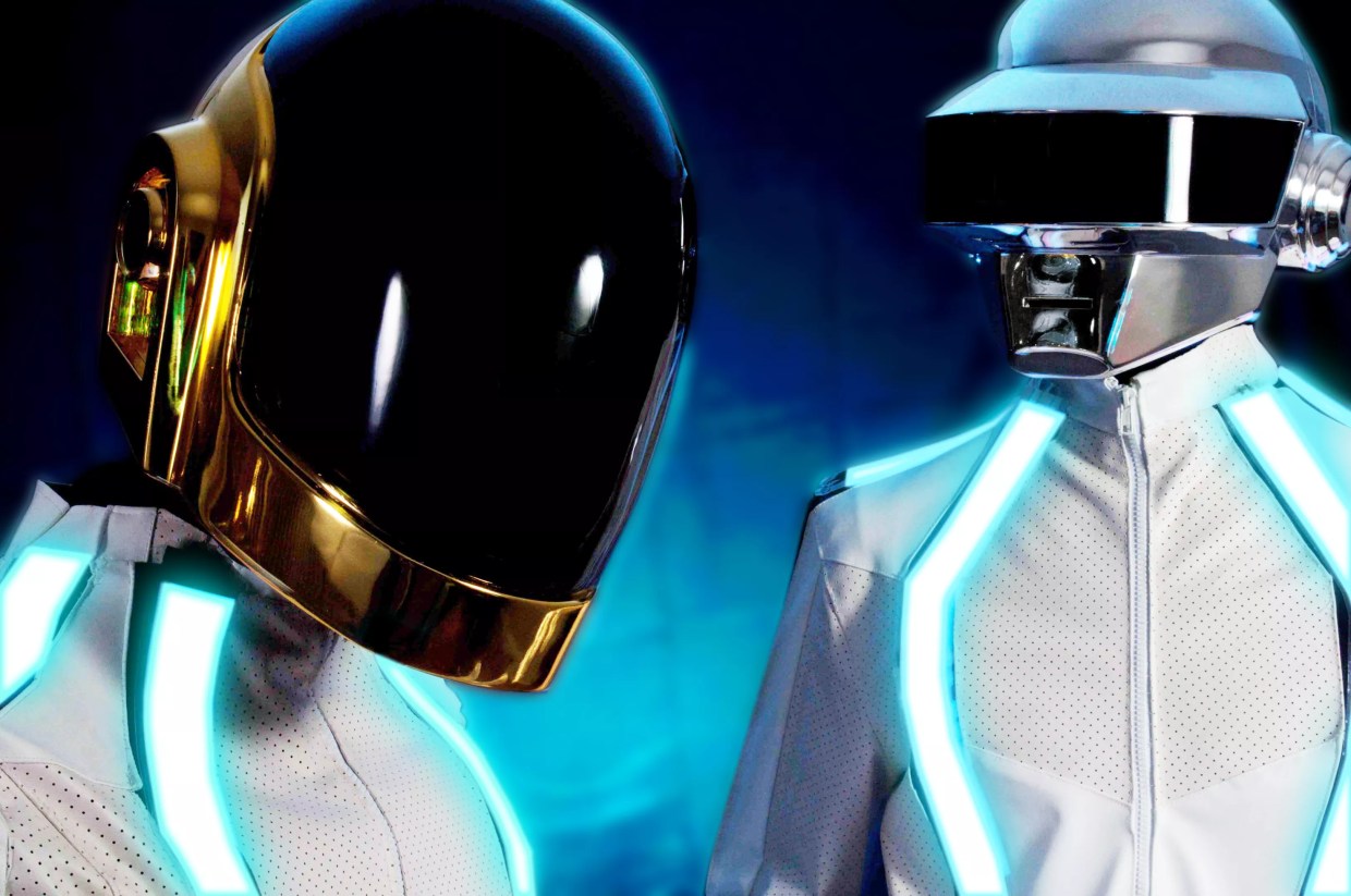 25 Places to Party on Thanksgiving Eve and Thanksgiving Night in the PHX in 2018