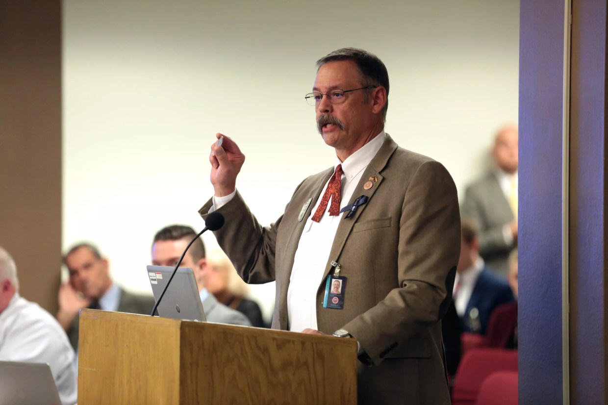 Congressional Committee Demands Communications from Alt-Right AZ GOP Lawmaker