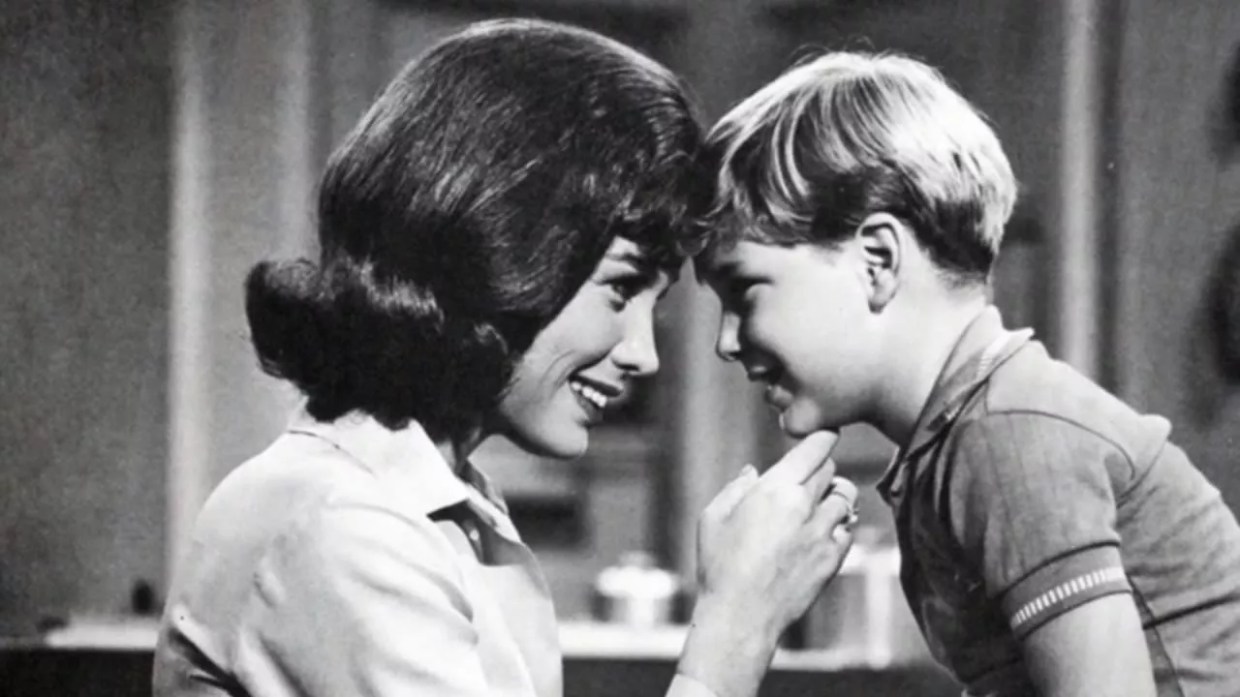 Rest in Peace, Mary Tyler Moore, Reluctant Feminist Icon