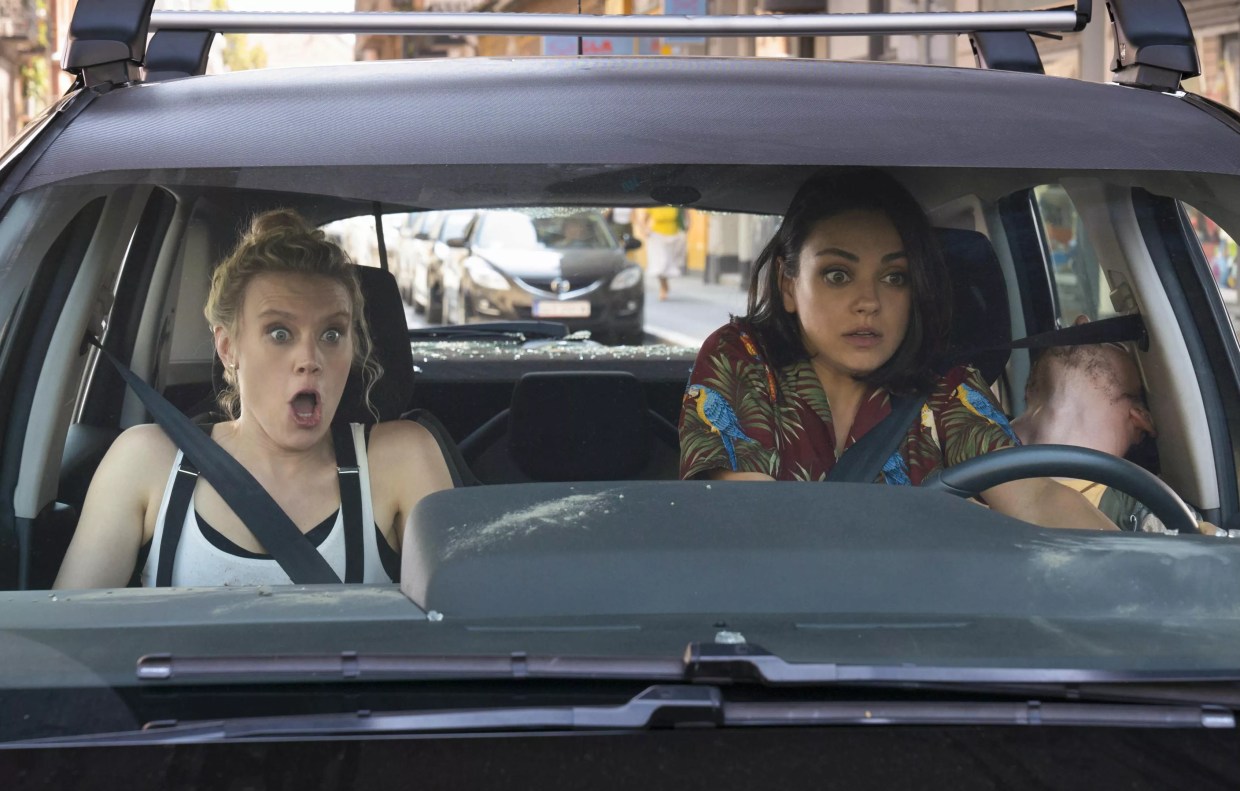 <i>The Spy Who Dumped Me</i> Squanders Kate McKinnon’s Kate McKinnon-ness