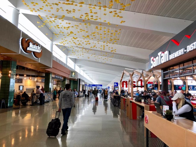 the inside of terminal 4 at phoenix sky harbor international airport