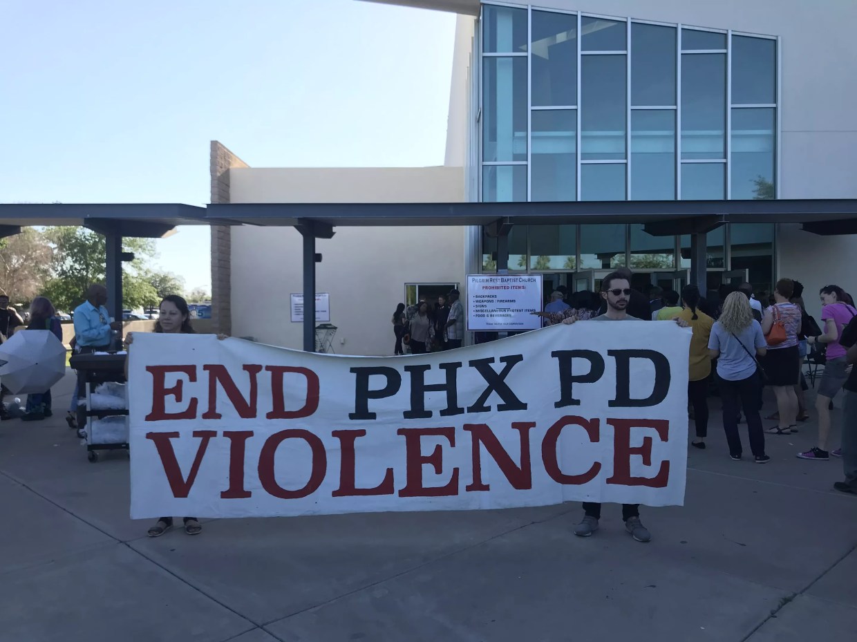 Thousands Attend Heated Community Meeting With Phoenix Police Chief on Viral Video