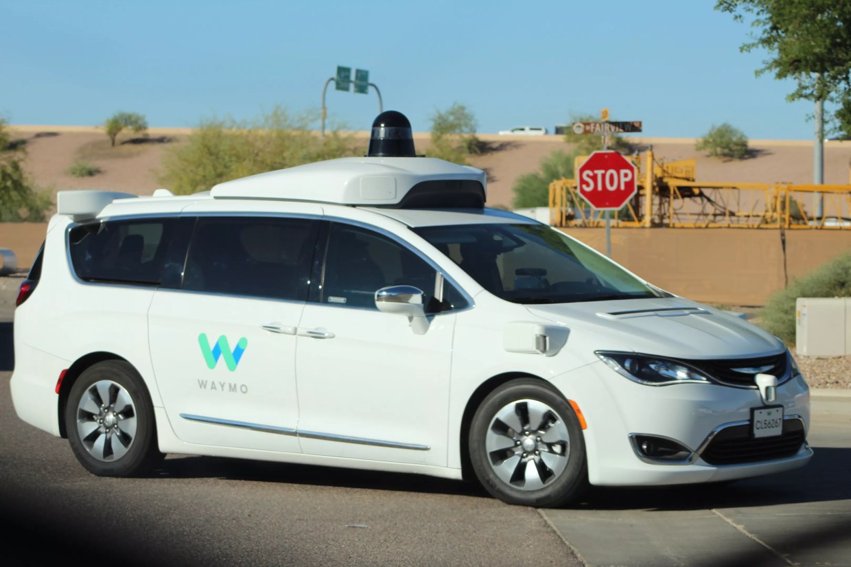 Angry Residents, Abrupt Stops: Waymo Vehicles Are Still Causing Problems in Arizona