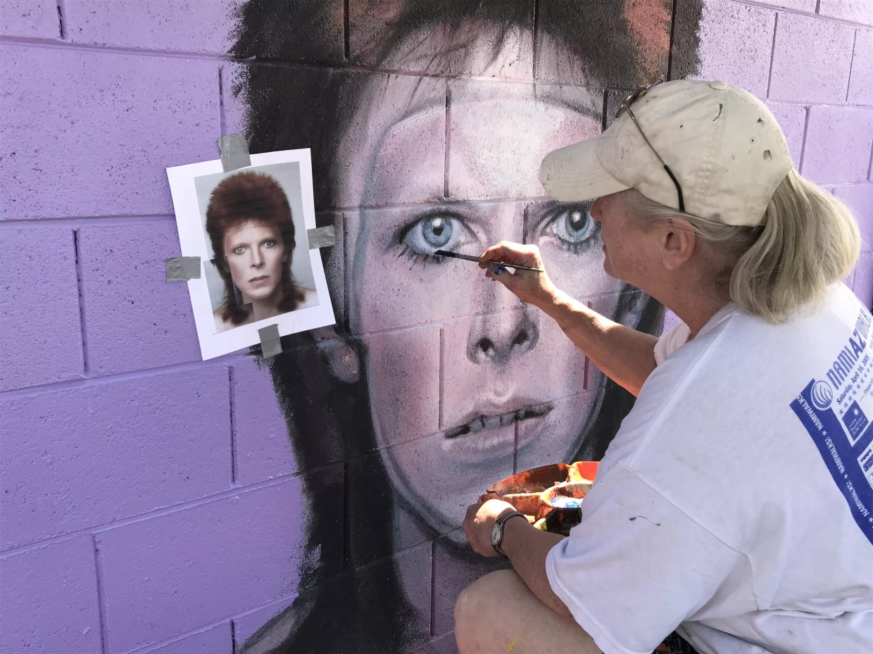 Phoenix Artist Refreshes David Bowie Mural After Recent Tagging