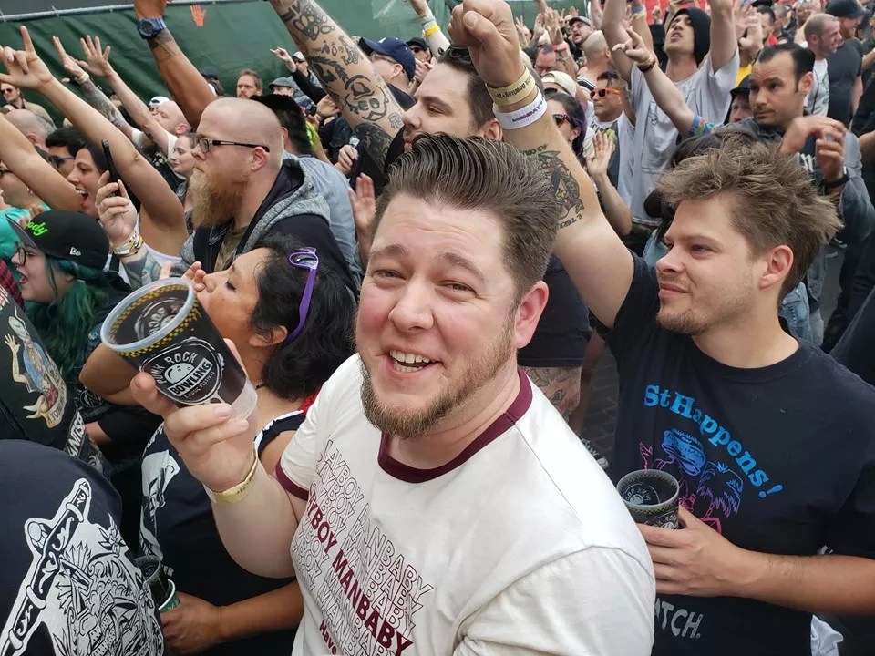 Is the Quarantine a Time for Wasting or Artistic Growth?