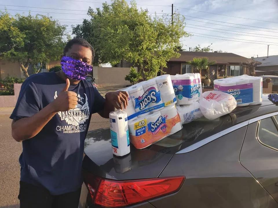 Blues Guitarist Carvin Jones Is Bringing Supplies to Seniors