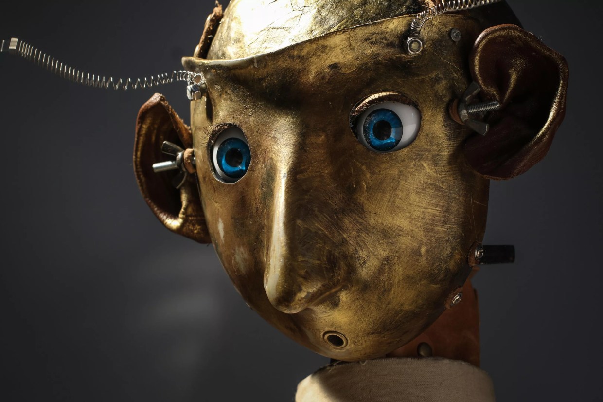 Acclaimed Chinese Film <i>Our Time Machine</i> Is Sad Because It’s True