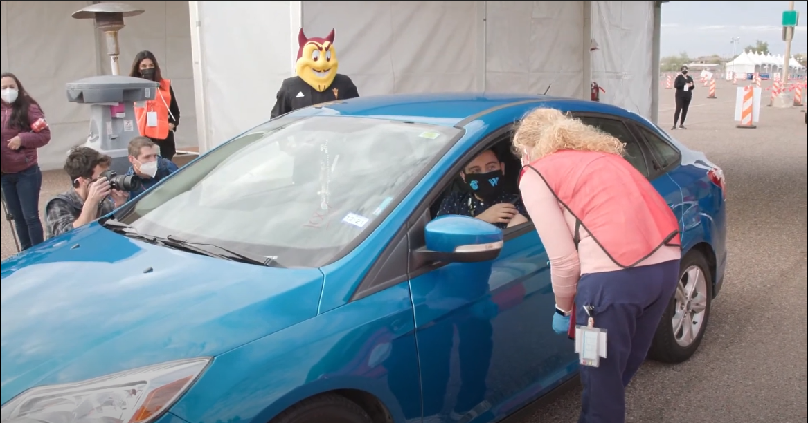 New Phoenix Vaccination Site Hamstrung by Short Supplies