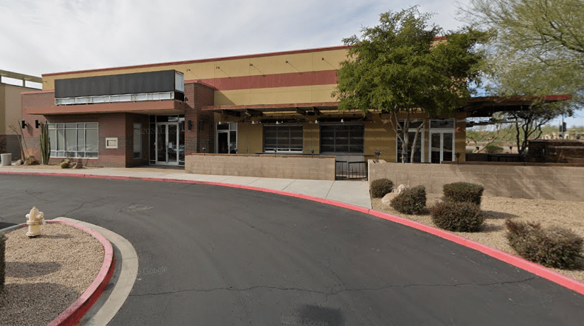 In Scottsdale, a Vaccination Clinic Opens in a Former Brewery