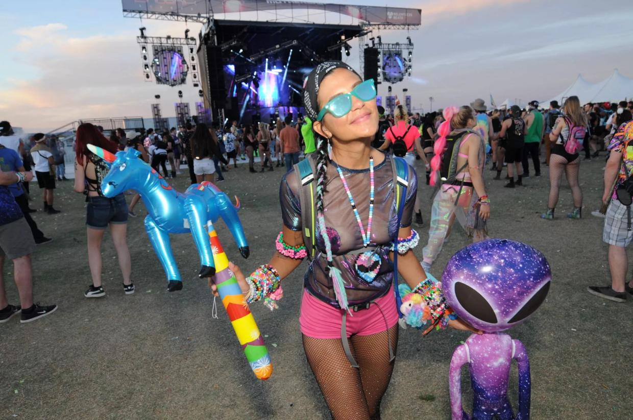 Music News: Phoenix Lights Postponed, Lawrence Zubia Added to Mural, and More