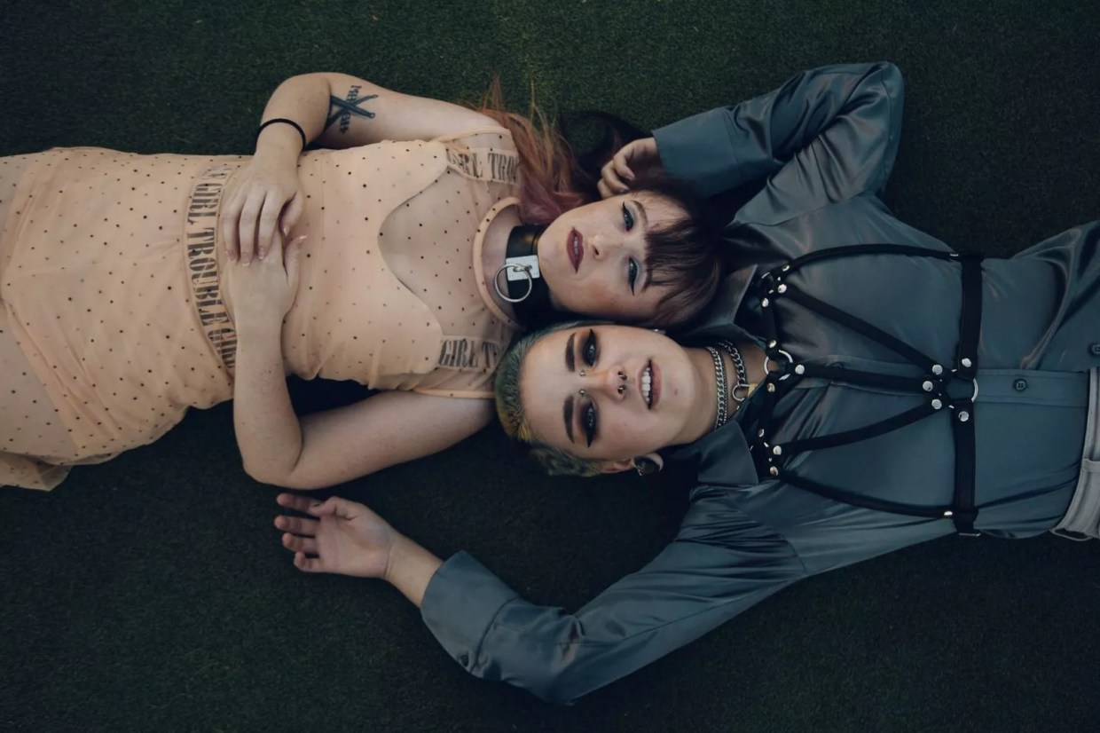 Phoenix’s Doll Skin on Life as a Duo and the Slappin’ New Single ‘Control Freak’