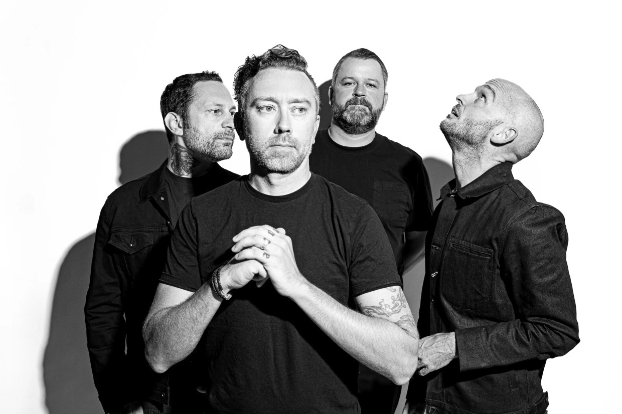 Rise Against Hits The Stage Running