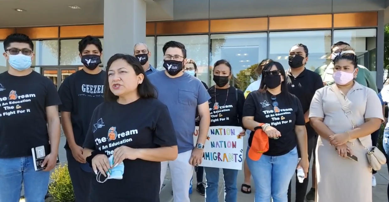 With Immigration Reform on the Table, Arizona Activists Say Kelly and Sinema Aren’t Doing Enough