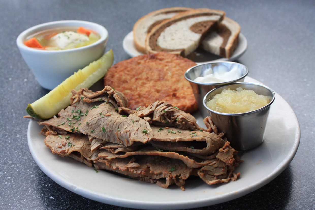Hanukkah Restaurant Deals in the Valley 2021