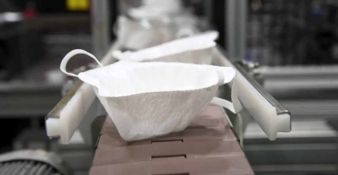 Arizona N95 Mask Manufacturer Laid Off Hundreds, Despite Omicron Surge