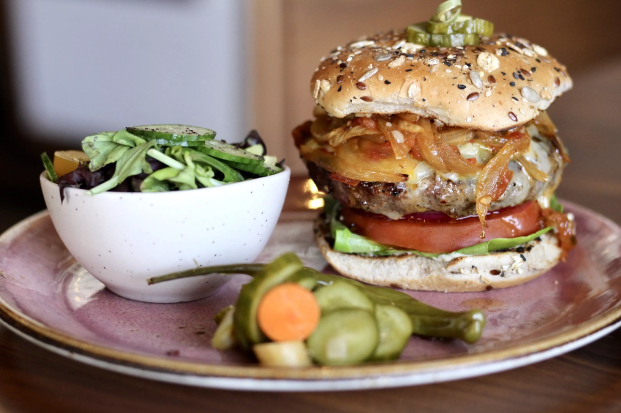 First Taste: Scottsdale’s Santé  Satisfies a Crowd