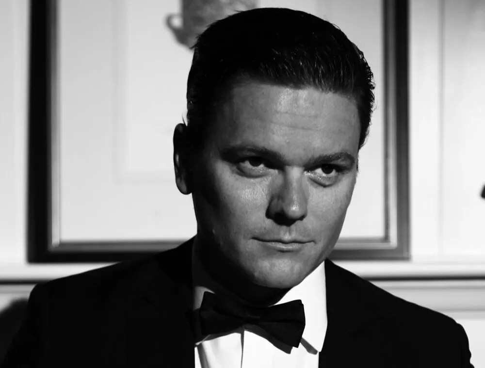 ASU Football Player Turned Viral Singing Star Gus Farwell Returns to Tempe