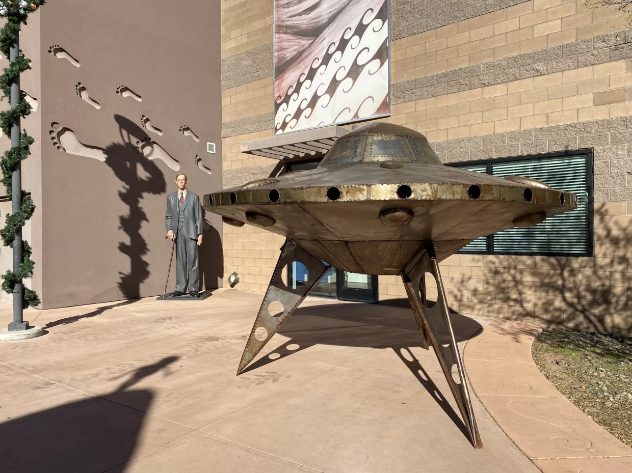 The UFO Experience at Arizona Boardwalk in Scottsdale Asks, ‘Are We Alone?’