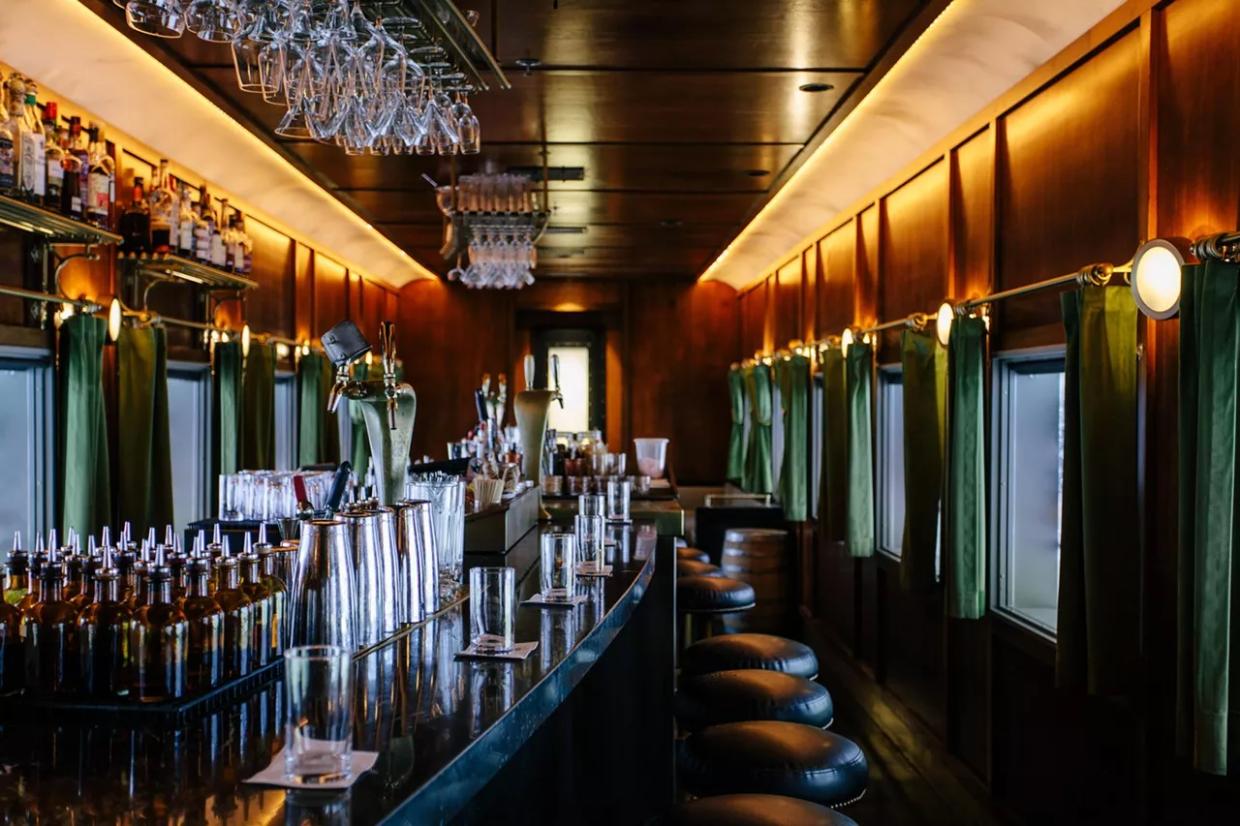 Phoenix bars, mixologist named finalists in international cocktail awards