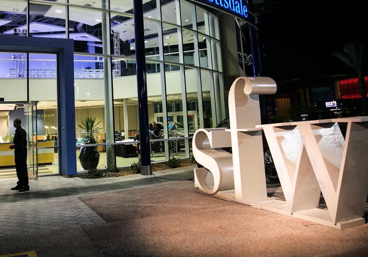 Scottsdale Fashion Week, Banned Books and more weekend events in Phoenix