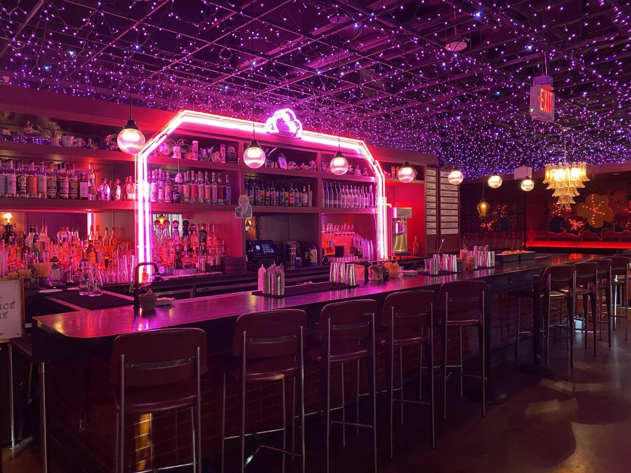 Slew of Phoenix restaurants are closed on Election Day