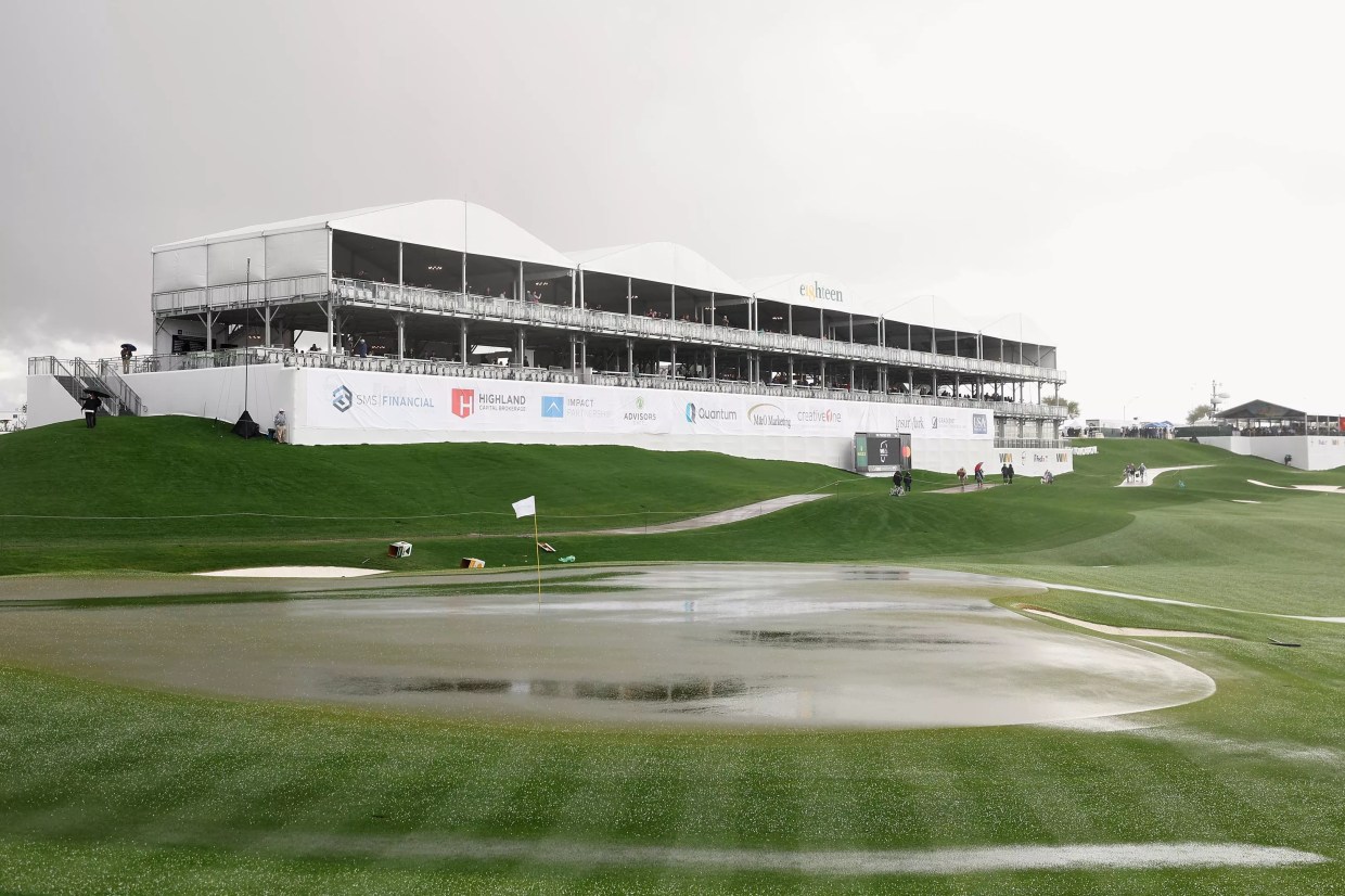 Rain prompts WM Phoenix Open to suspend first round