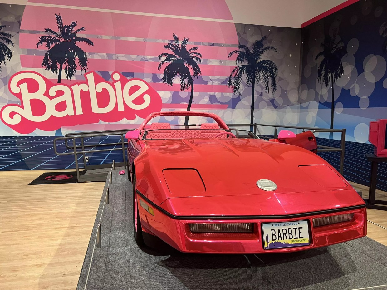 See 65 years of Barbie style at Phoenix Art Museum’s new exhibit