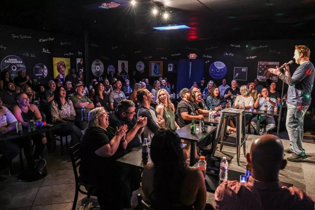 5 great comedy clubs in metro Phoenix