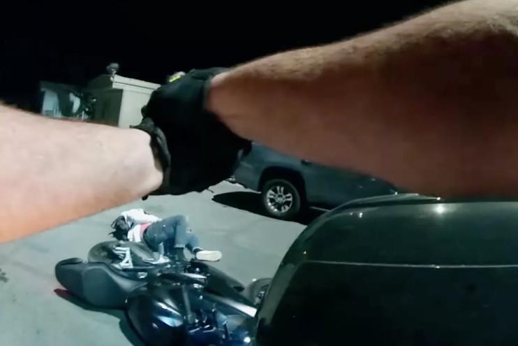 Mesa police officer tases man