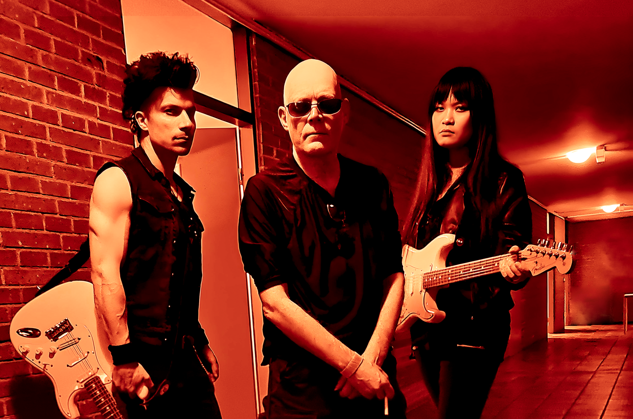 British rock icons The Sisters of Mercy to play Phoenix this fall