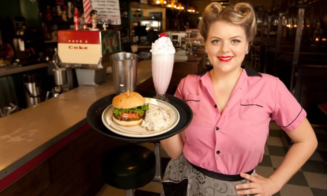 Phoenix staple ranked among most iconic old-school diners in U.S.