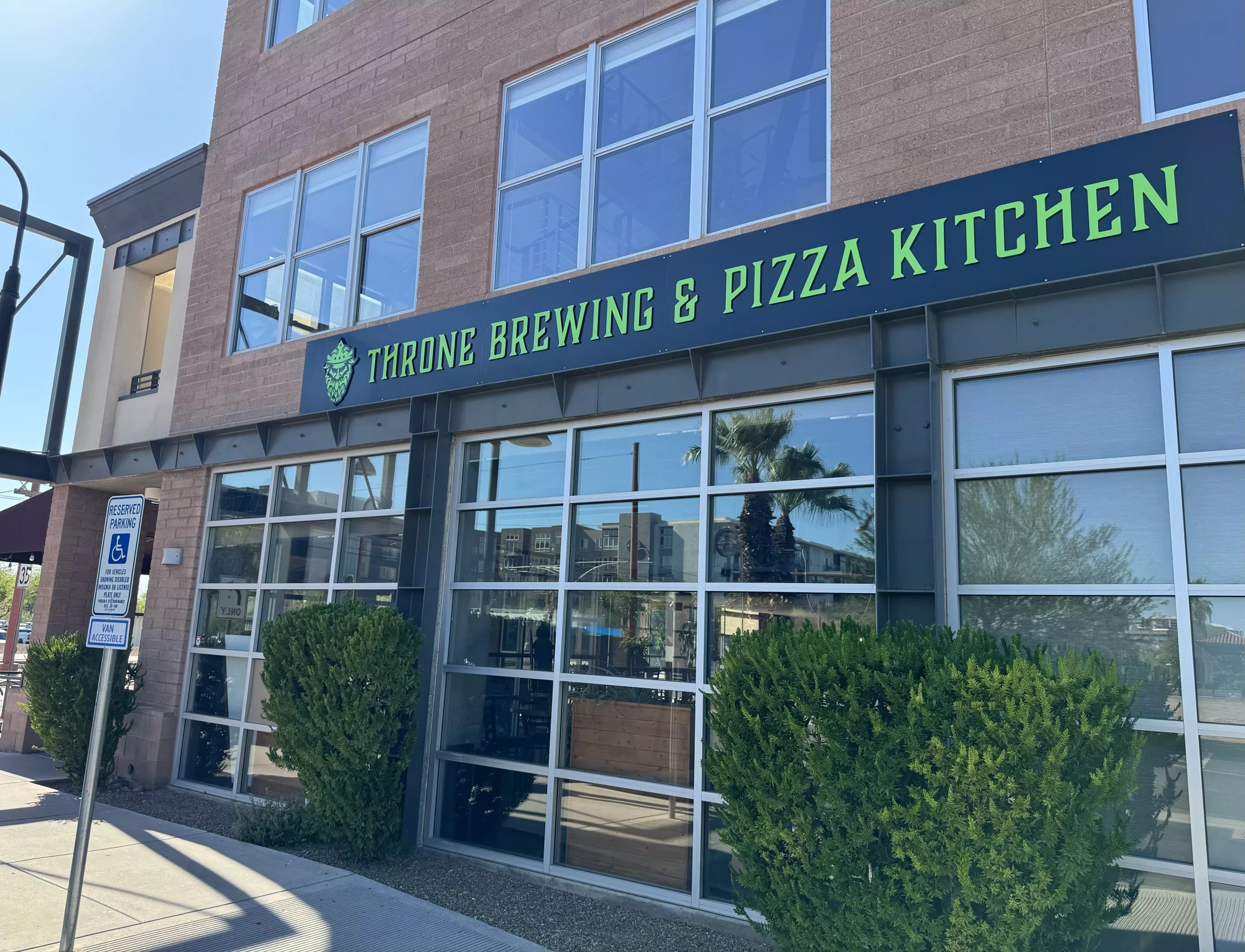 Outside Throne Brewing and Pizza Kitchen.