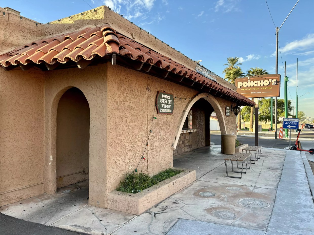 Former President Bill Clinton visited this Phoenix Mexican restaurant