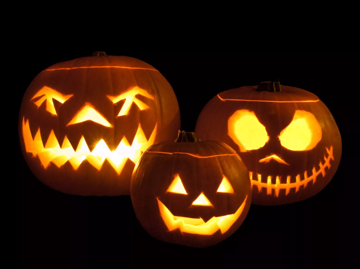 A trio of jack o'lanterns.