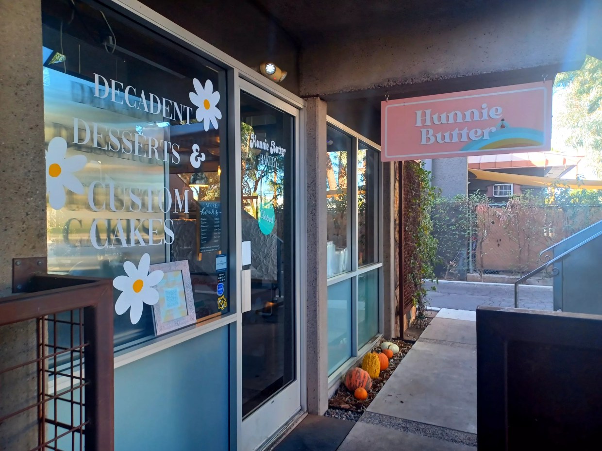 Phoenix couple spreads sweetness through their bakery, Hunnie Butter