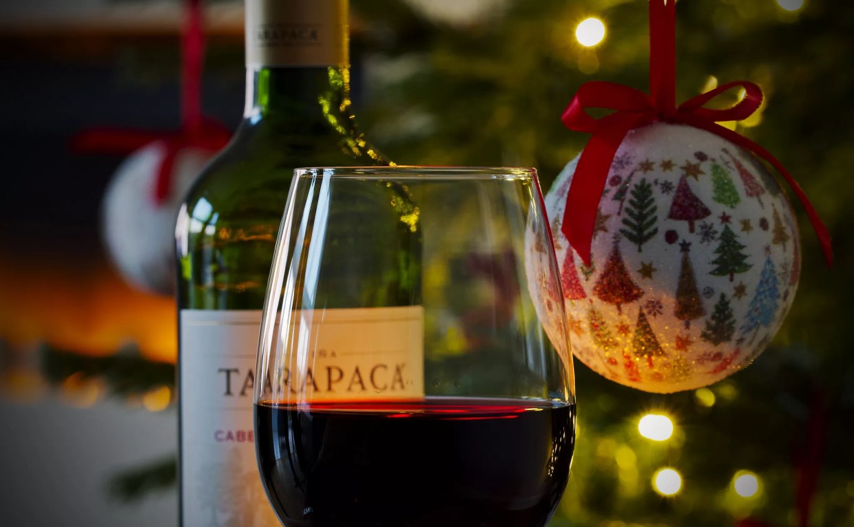 Phoenix liquor stores and bottle shops open on Christmas Eve and Day