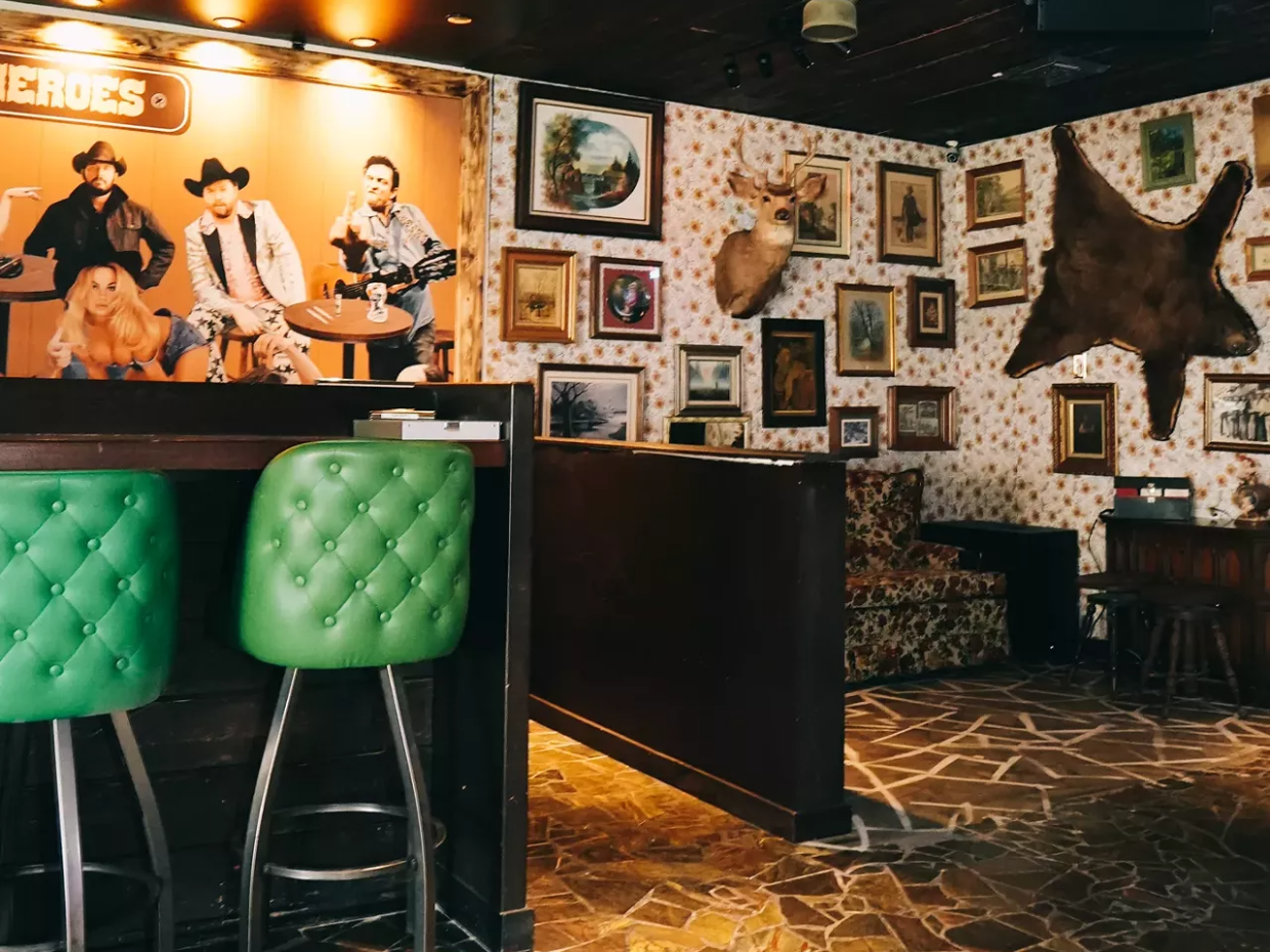 New country bar and restaurant opens in Old Town Scottsdale