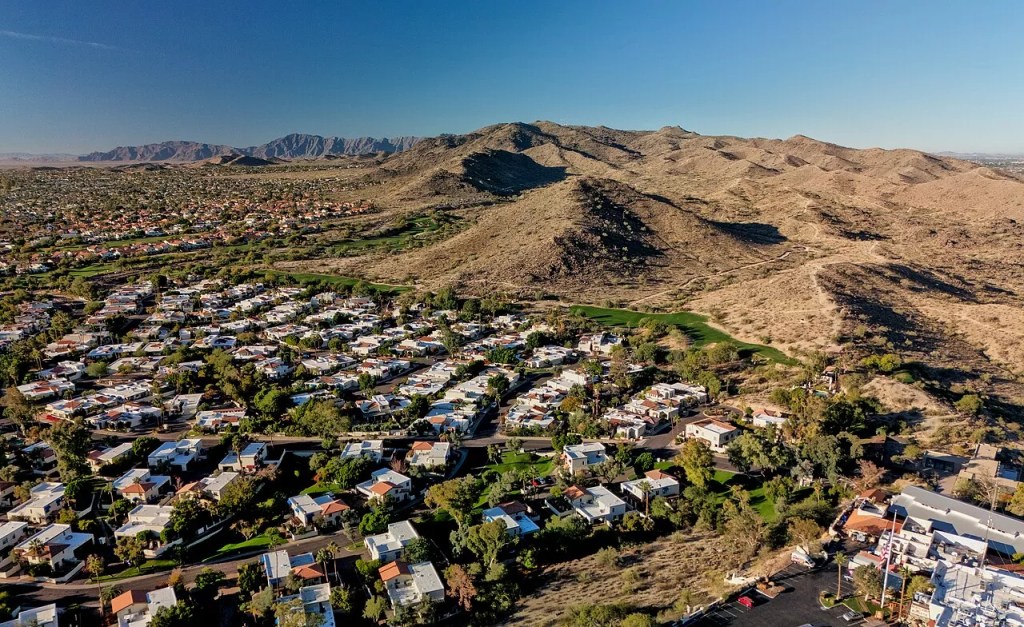 houses in ahwatukee and south mountan